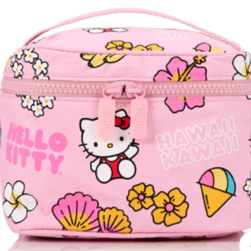 Aloha Collection Cabin Crew Kit Hawaiʻi Kawaii Icons NWT(SALE)  Price is final ! - Picture 3 of 4